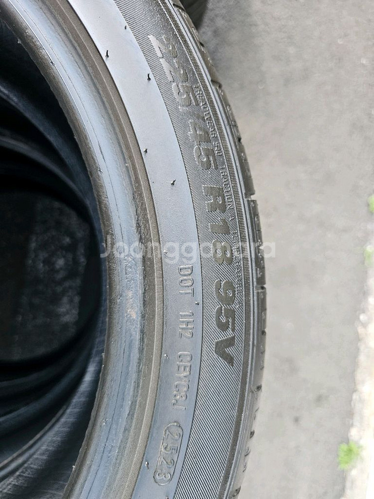 225 45 18 금호ta21 중고타이어--1