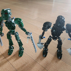 레고 바이오니클 2개