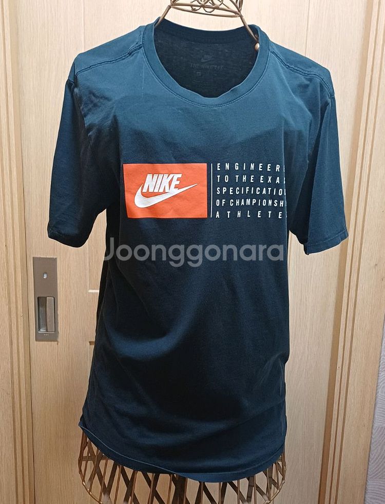 NIKE 나이키 반팔 티셔츠 M size--0