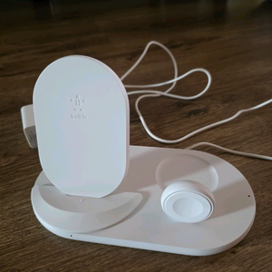 벨킨 3in1 무선 충전기(110v)