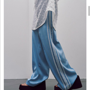 레이브 트랙팬츠 VW5ML474 팝니다