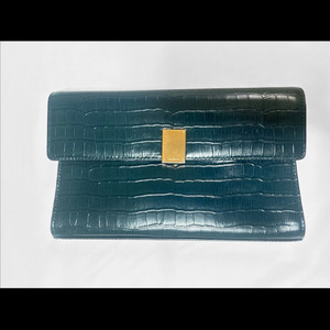 쿠론가방 크로스끈 있음