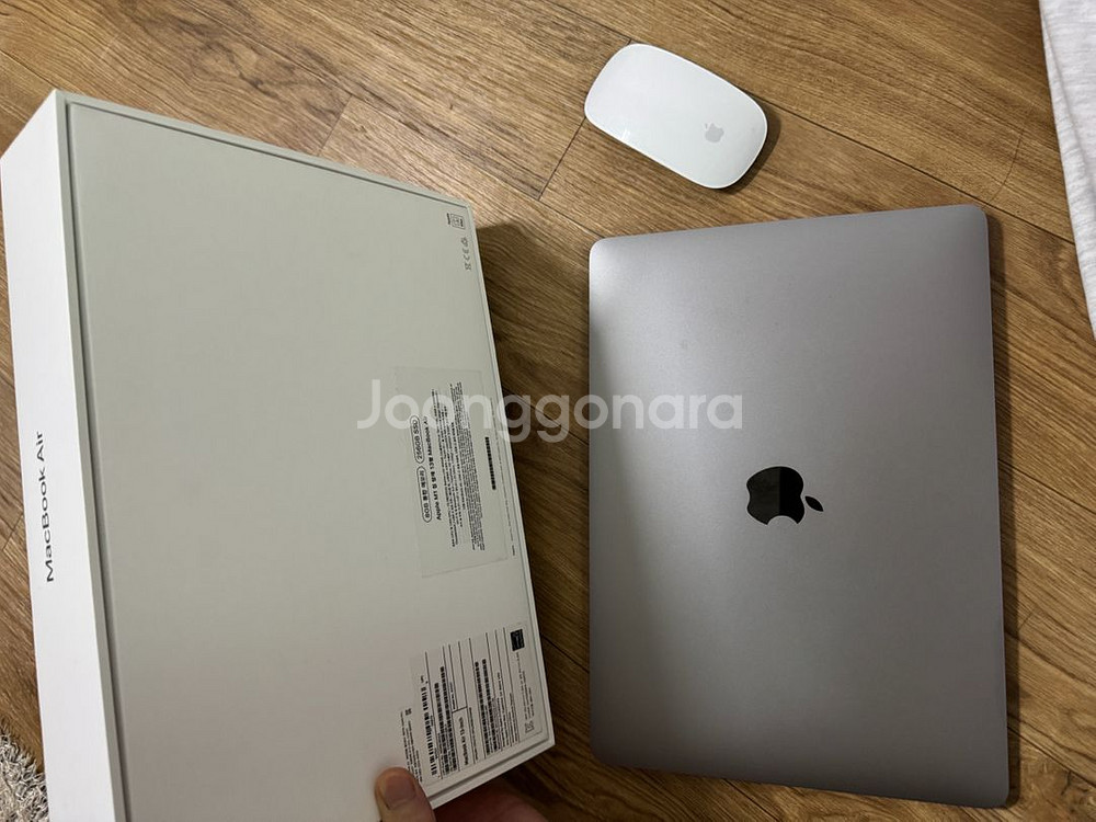 맥북에어 M1 8GB 256GB 스페이스그레이--2
