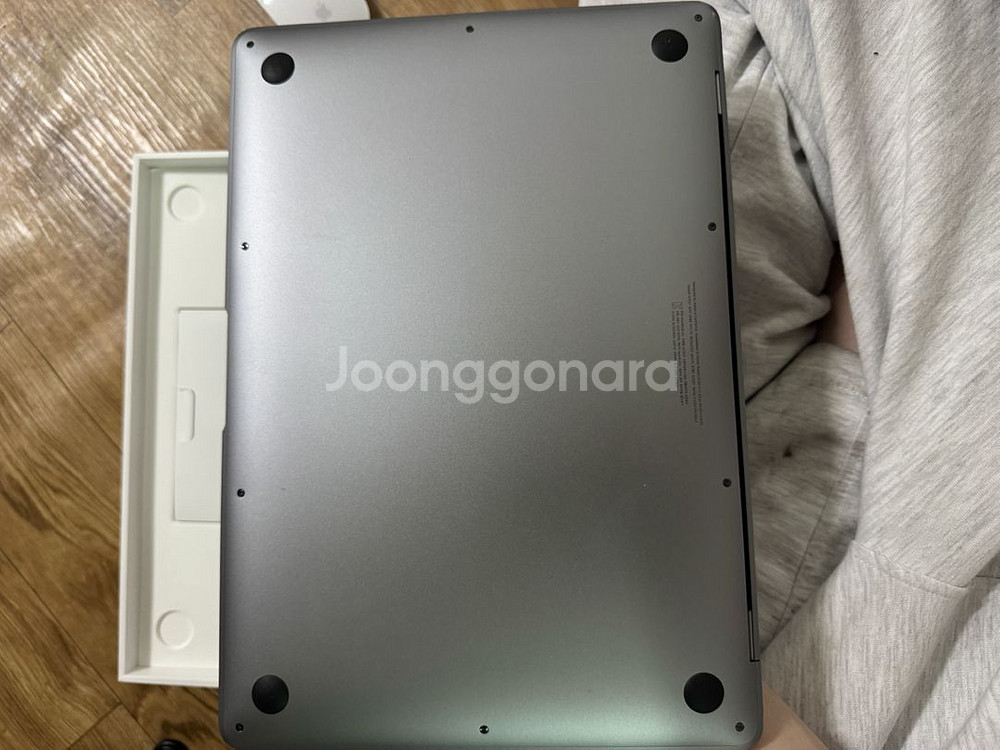 맥북에어 M1 8GB 256GB 스페이스그레이--3
