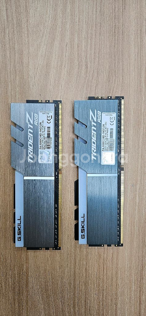 지스킬 메모리 ddr4 8기가*2개--0