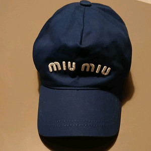 미우미우 네이비 볼캡