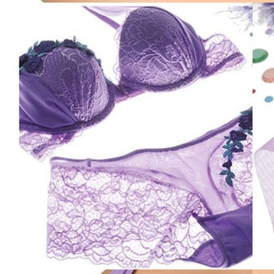 펜트하우스 브래지어+레이스 팬티 75B 2종