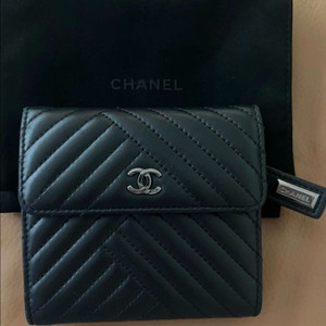 chanel 샤넬 쉐브론 반지갑