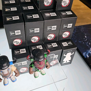 귀멸의칼날 뉴에라 콜라보 굿즈 키링 츠유리 카나오(교환