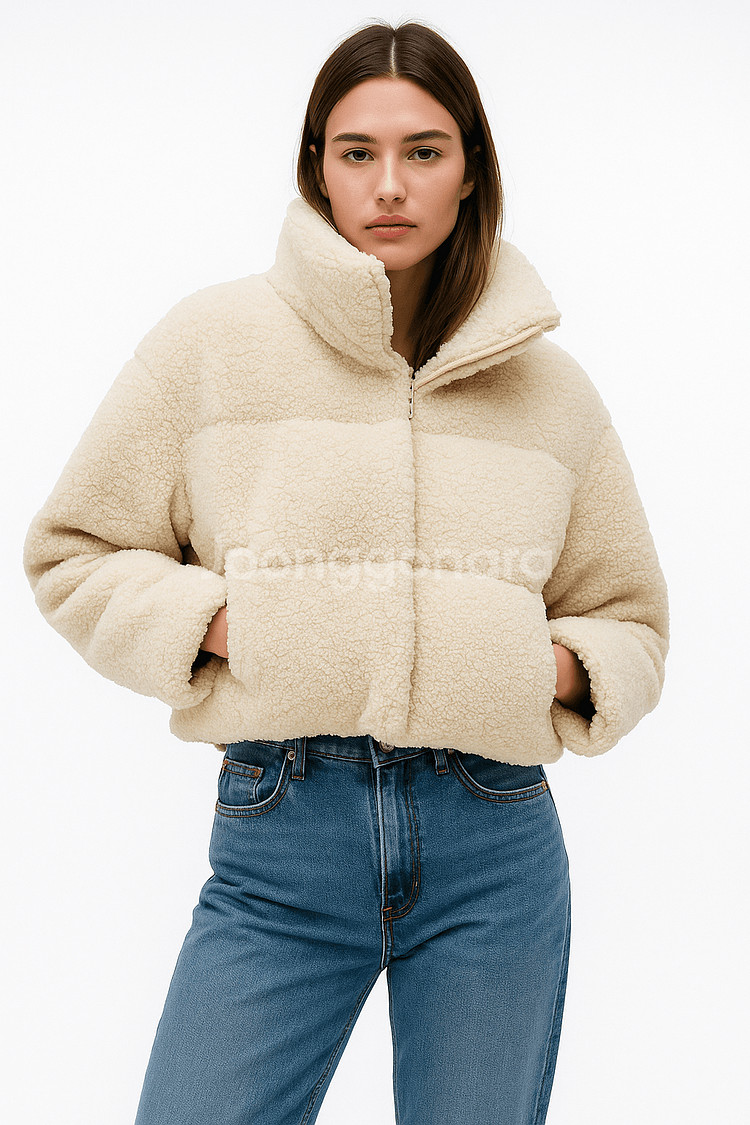 새상품급/자라/ 페이크 시어링 뽀글이 크롭 패딩/ 여s--0