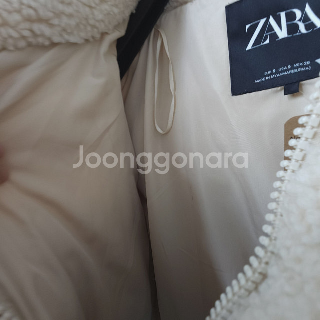 새상품급/자라/ 페이크 시어링 뽀글이 크롭 패딩/ 여s--4