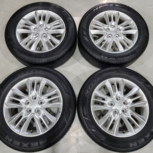 뷰티풀 코란도 17인치 휠타이어, 225 60 17