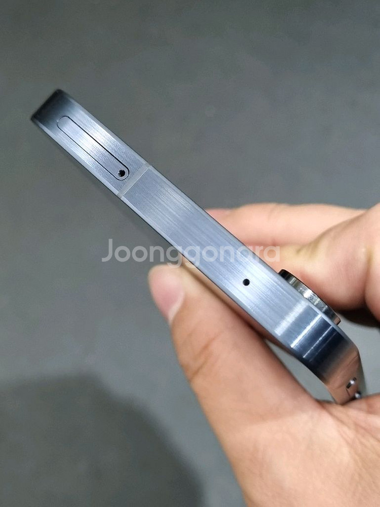 갤럭시퀀텀5 128GB 어썸 네이비 A556S S급--4