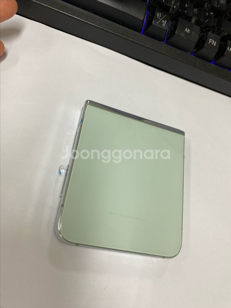 센터판 자급제 갤럭시Z플립5 민트 SSS급 512G--1