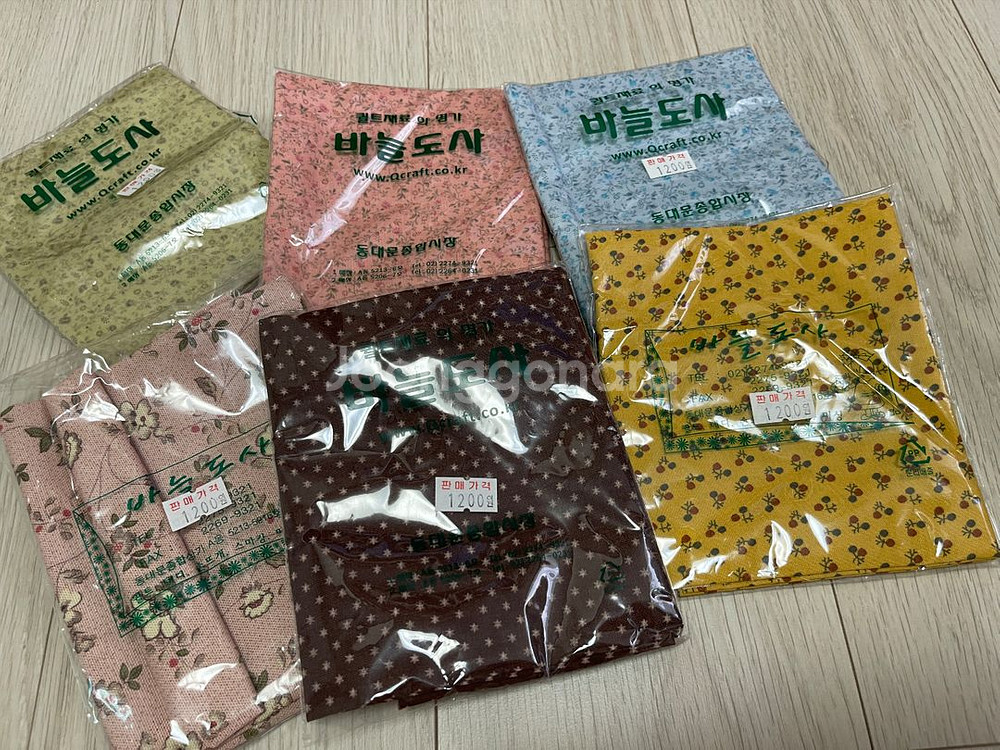 금박 크리스마스 원단 및 빈티지 패턴 원단--0