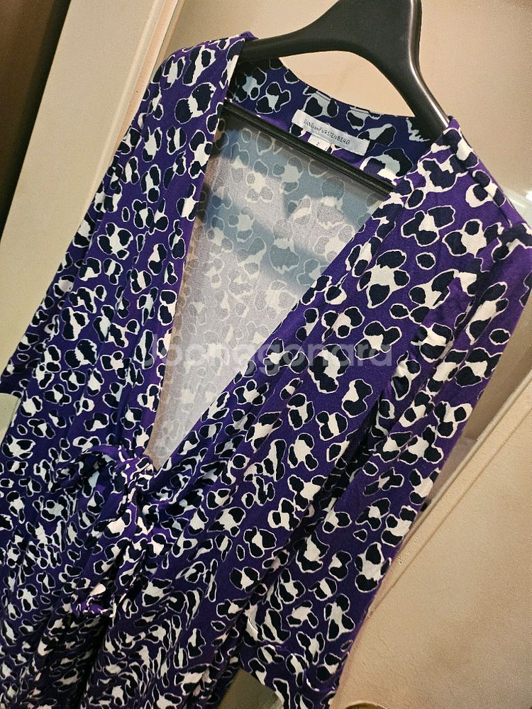 DVF 프린팅 랩원피스 2--3