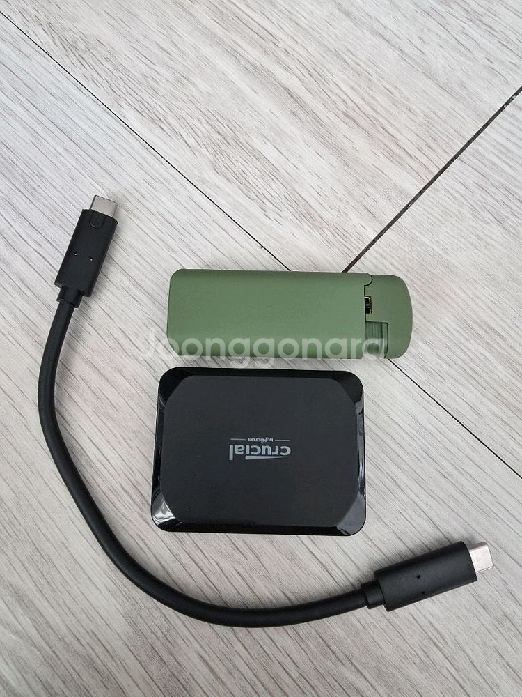 crucial x9 2TB 외장하드--2