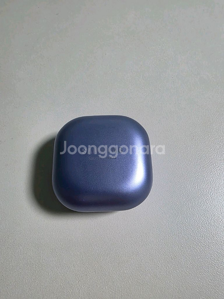 갤럭시 버즈 프로 팬텀바이올렛 판매팝니다--1
