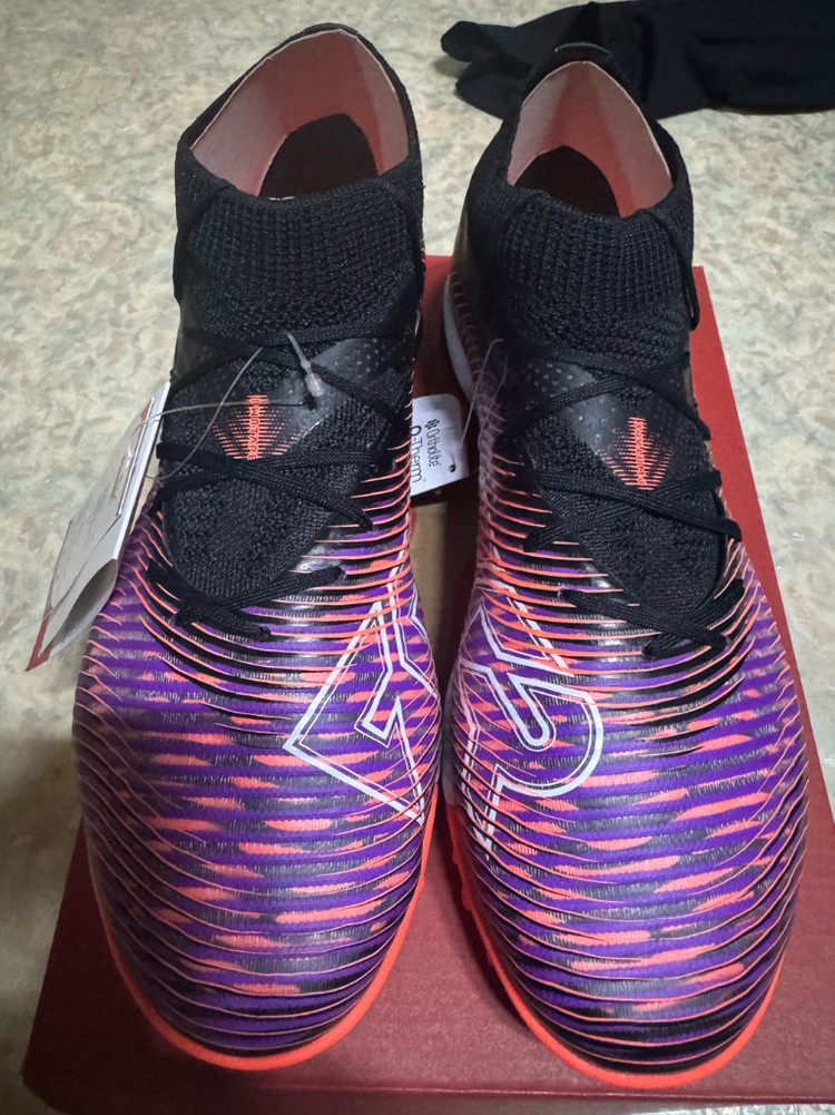 푸마 퓨처8 프로케이지 TF 255 풋살화--1