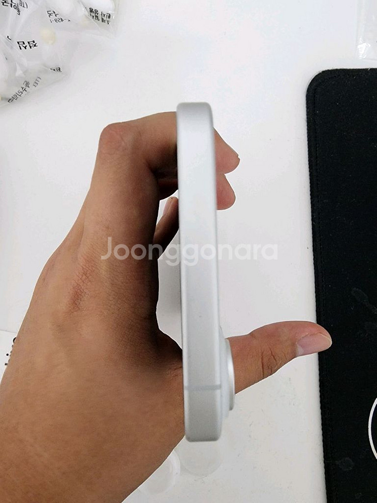 아이폰16 플러스 화이트 256GB--3