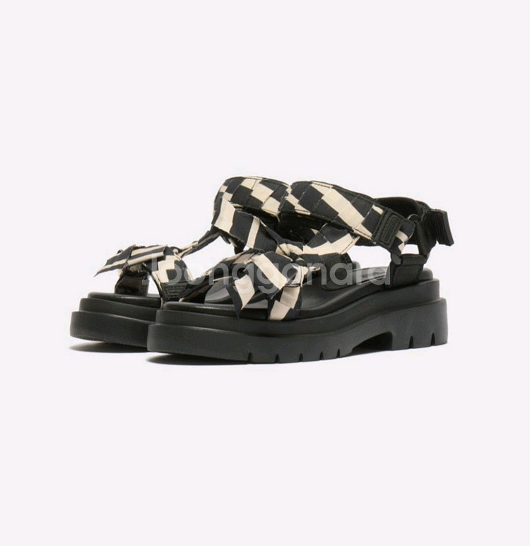 Stripe ribbon sandal(black) DG--3