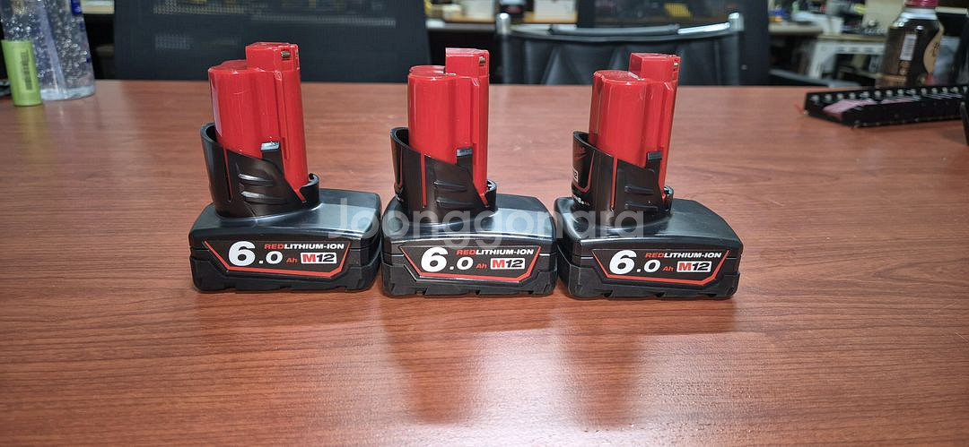 밀워키 탄창형 M12 6.0Ah 배터리 3개--3