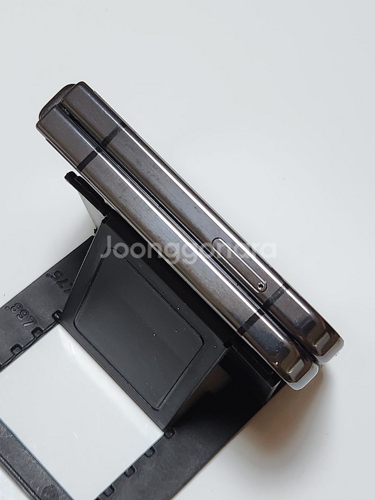 갤럭시Z플립5 256G 무잔상 블랙 54988--7