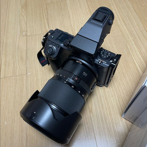 후지 GFX100 II 바디+GF45-100mm 판매