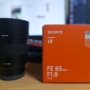소니 FE85mm f1.8 판매합니다