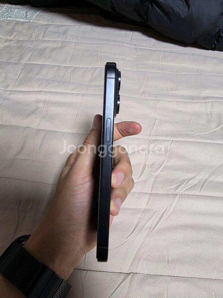 자급제 아이폰 15프로맥스 256g 블랙 판매합니다--5