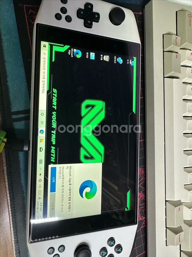 AYANEO 2021 4500U 화이트 / UMPC--5