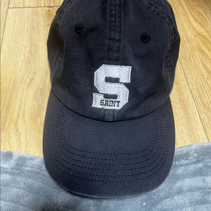 세인트페인 S 로고 볼캡