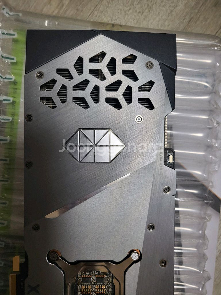 RTX 4090 슈프림X--4