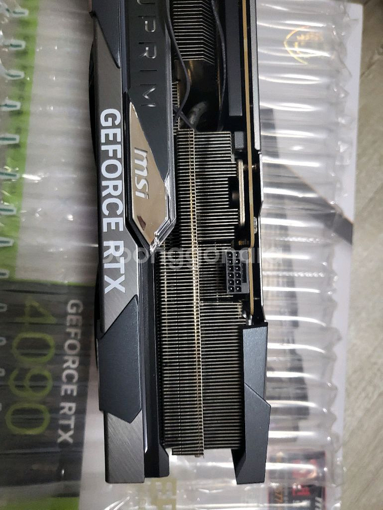 RTX 4090 슈프림X--8