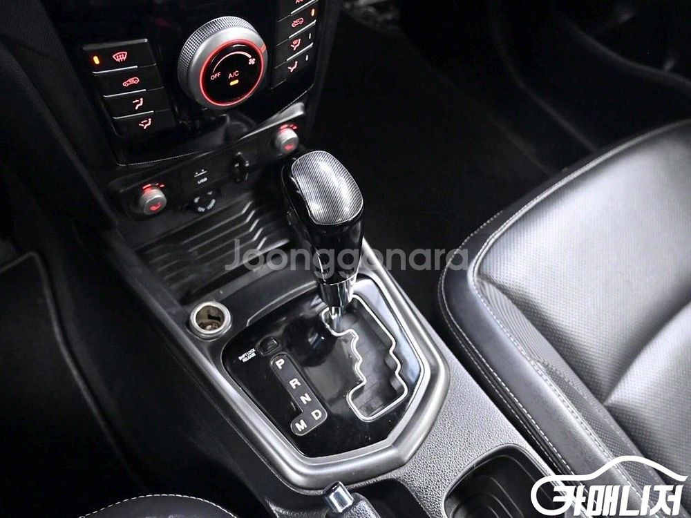 [KG모빌리티(쌍용) ]티볼리 가솔린 2WD 1.6 V--8