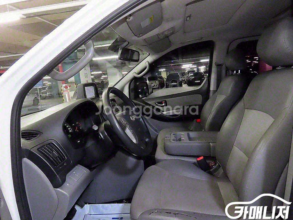 [현대]그랜드 스타렉스 12인승 왜건 CVX 럭셔리 (--5