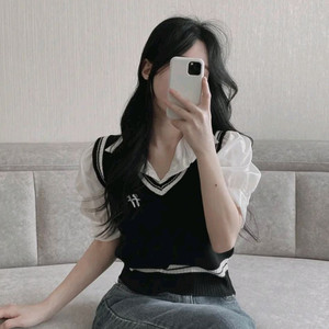새상품) 에이블리 블라우스+블랙니트조끼 상의 set