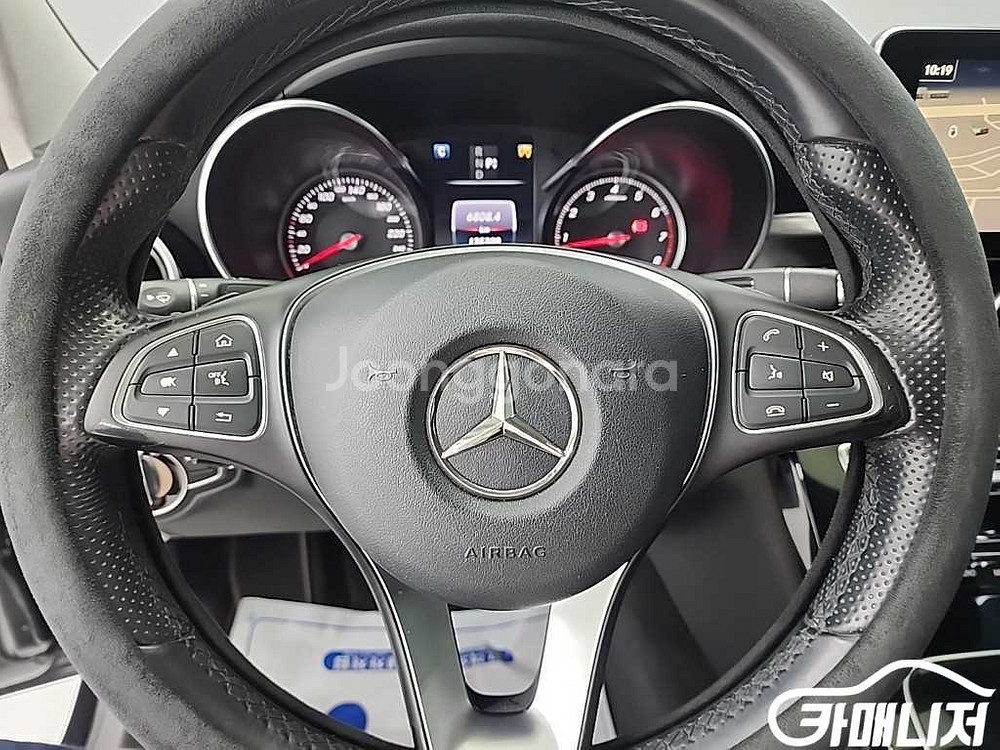 [벤츠]C클래스 W205 C200 아방가르드 (5인승)--8