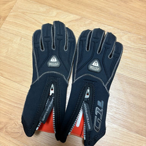 다이빙 장갑 (워터프루프, 포스엘리먼트)