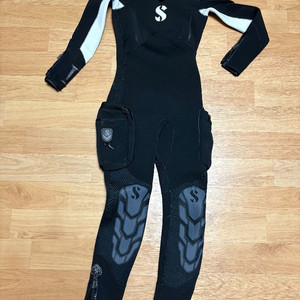 스쿠버프로 웻슈트