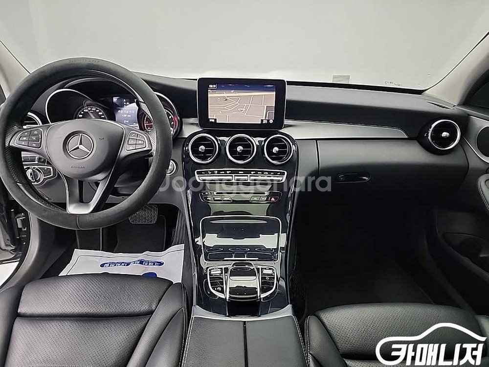 [벤츠]C클래스 W205 C200 아방가르드 (5인승)--6