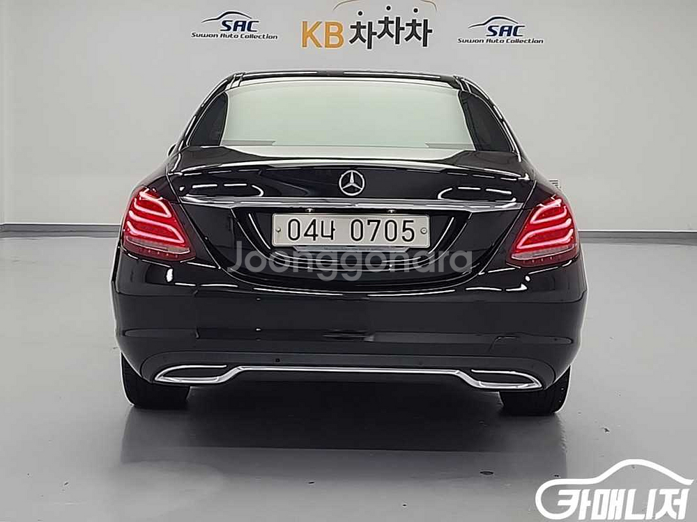 [벤츠]C클래스 W205 C200 아방가르드 (5인승)--2