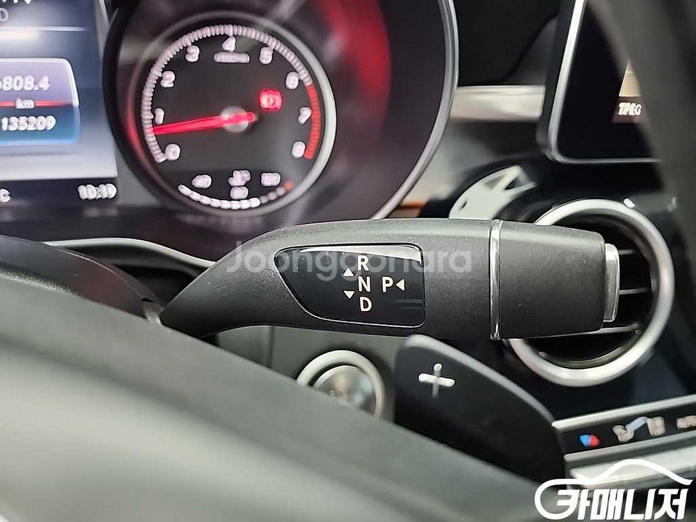 [벤츠]C클래스 W205 C200 아방가르드 (5인승)--7