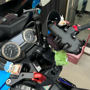 22년식 포르자350