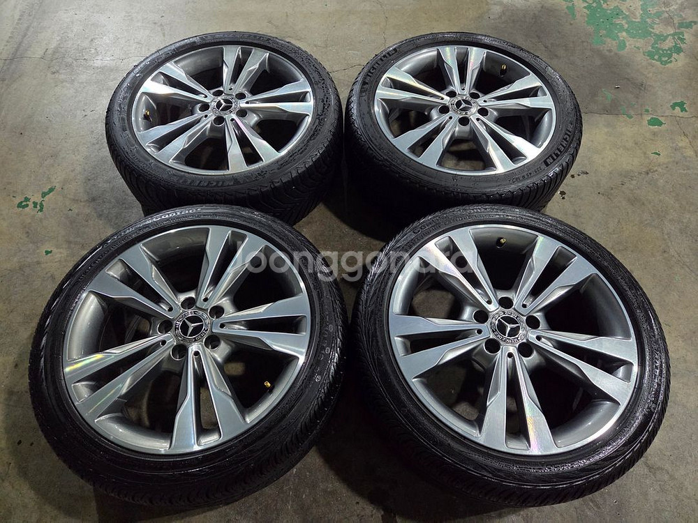 벤츠 W205 C클래스 18인치 정품 휠타이어--0