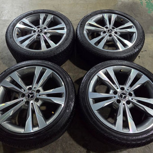벤츠 W205 C클래스 18인치 정품 휠타이어