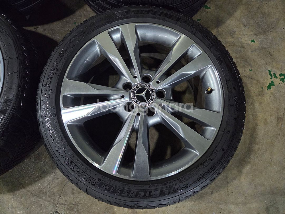 벤츠 W205 C클래스 18인치 정품 휠타이어--4