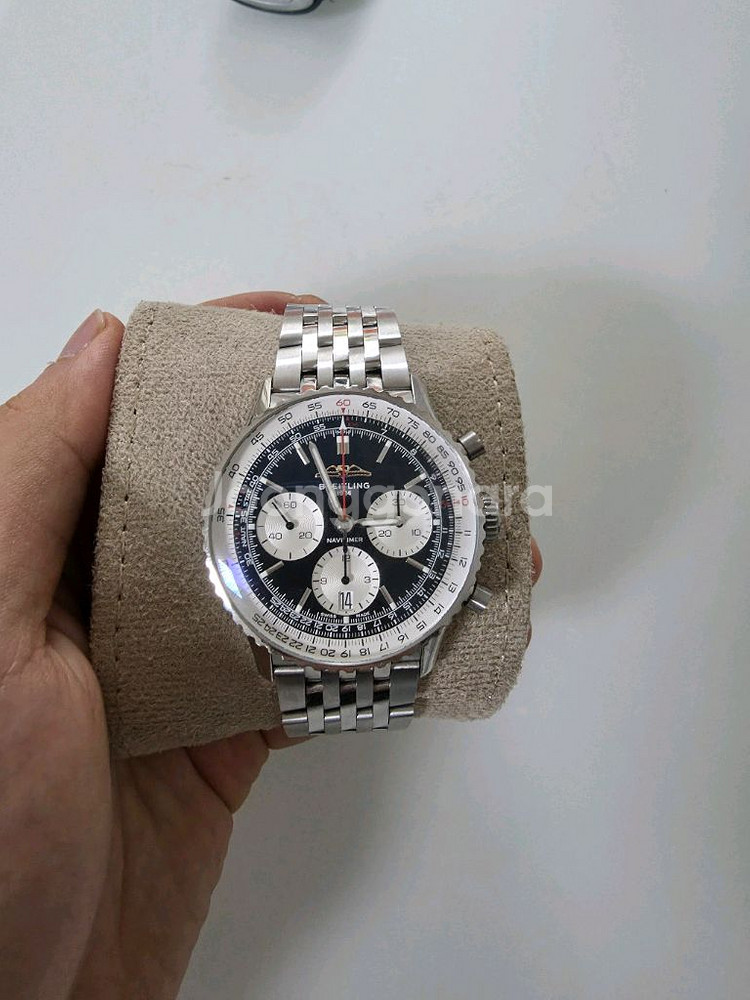 브라이틀링 신형 네비타이머 41mm--0