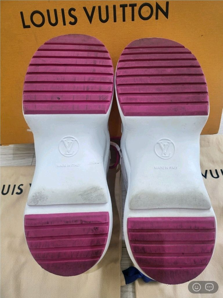 정품 루이비통 핑크 모노그램 아치라이트 풀구성 이미지