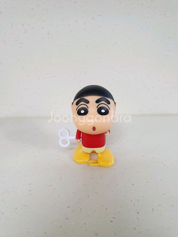 짱구 태엽 인형 피규어 2개 3000원--1